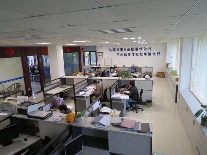 以是人多以书假余的以是是什么意思